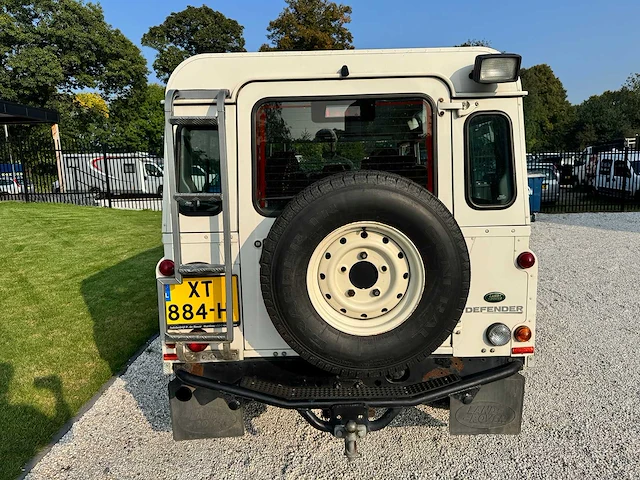 Land rover - defender - 2.4 td 110 sw e - xt-884-h - 2008 - afbeelding 4 van  24