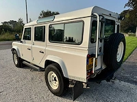 Land rover - defender - 2.4 td 110 sw e - xt-884-h - 2008 - afbeelding 18 van  24