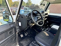 Land rover - defender - 2.4 td 110 sw e - xt-884-h - 2008 - afbeelding 19 van  24