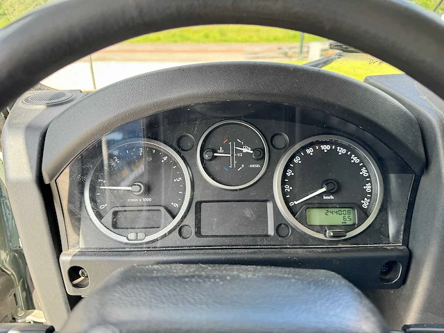 Land rover - defender - 2.4 td 110 sw se - rk-230-x - 2009 - afbeelding 4 van  20
