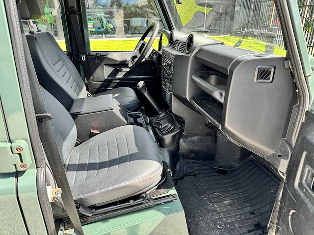 Land rover - defender - 2.4 td 110 sw se - rk-230-x - 2009 - afbeelding 8 van  20