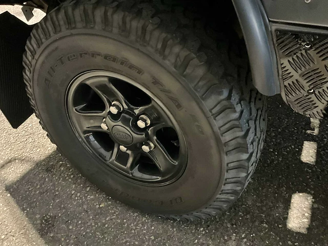 Land rover - defender - 2.4 td 130" e cr.cab - bedrijfswagen - afbeelding 4 van  23