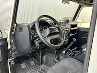 Land rover - defender - 2.4 td sw 110" s - vp-815-s - afbeelding 8 van  23