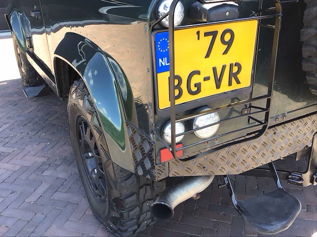 Land rover - defender - 2.5 td5 90" hard top - youngtimer - afbeelding 2 van  34