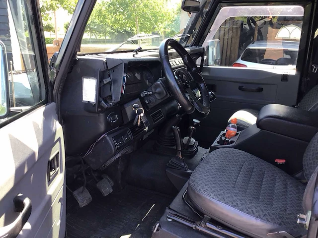 Land rover - defender - 2.5 td5 90" hard top - youngtimer - afbeelding 15 van  34