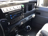 Land rover - defender - 2.5 td5 90" hard top - youngtimer - afbeelding 19 van  34