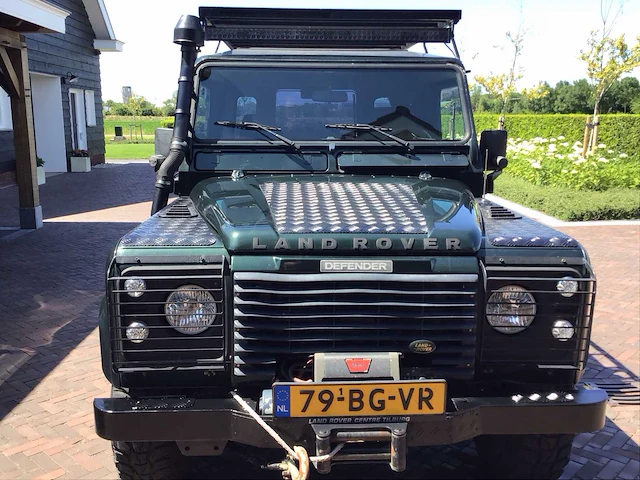 Land rover - defender - 2.5 td5 90" hard top - youngtimer - afbeelding 31 van  34