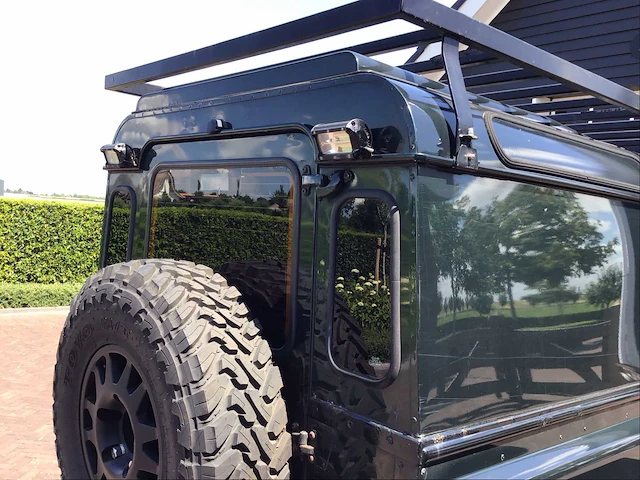 Land rover - defender - 2.5 td5 90" hard top - youngtimer - afbeelding 33 van  34