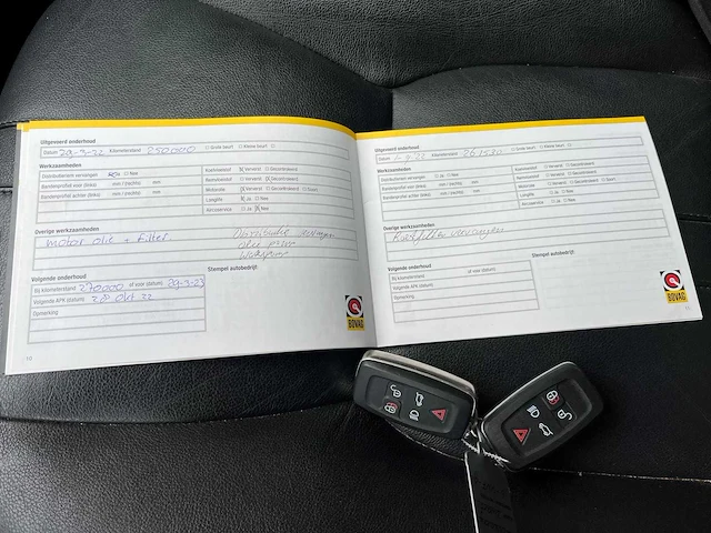 Land rover - discovery - 3.0 sdv6 s - 6-vnf-92 - bedrijfswagen - afbeelding 11 van  20