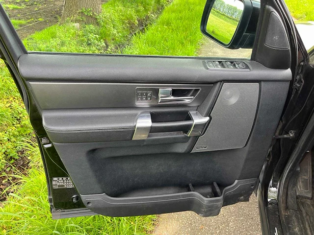 Land rover - discovery - 3.0 sdv6 s - 6-vnf-92 - bedrijfswagen - afbeelding 19 van  20