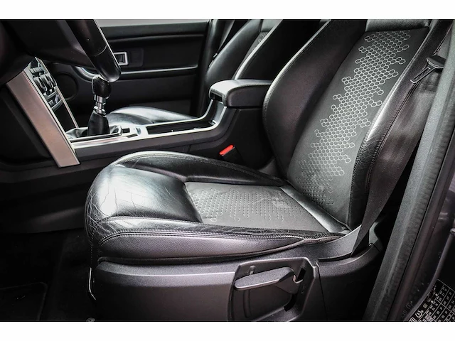 Land rover - discovery sport - 2.0 ed4 ec hse hv-740-r - afbeelding 19 van  21