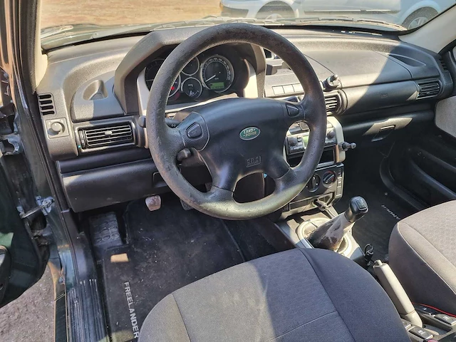 Land rover - freelander hardback - 2.0 td4 e - 94-bp-tr - 2004 - afbeelding 20 van  21