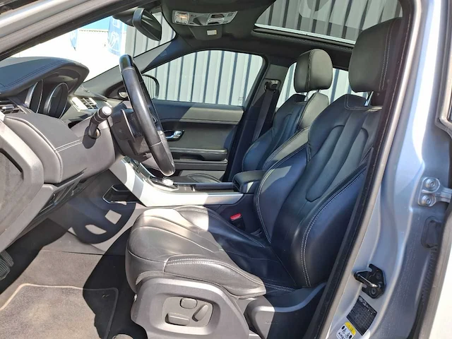 Land rover - range rover evoque - 2.0 si 4wd prestige - 2012 - 241pk - afbeelding 36 van  38