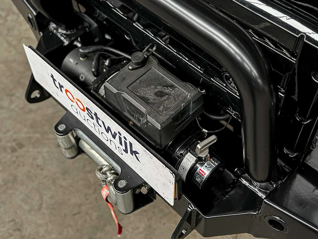 Land rover defender 100 4.6 v8 -spectre- 231pk 1990, 31-bp-hl - afbeelding 2 van  62