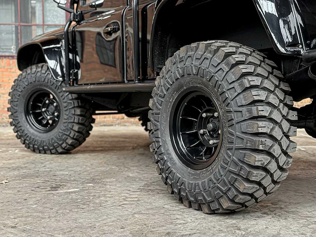Land rover defender 100 4.6 v8 -spectre- 231pk 1990, 31-bp-hl - afbeelding 27 van  62