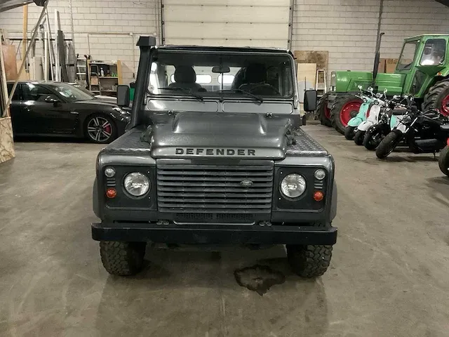 Land rover defender 2015 personenauto pickup 4wd - afbeelding 19 van  25