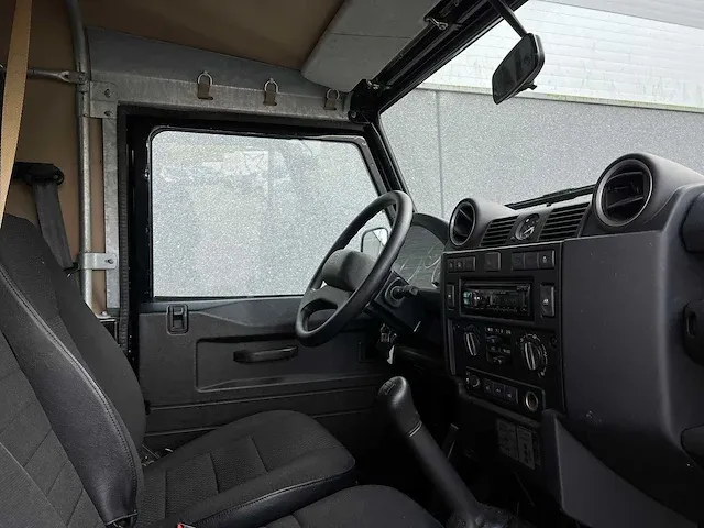 Land rover defender 2.2 d ht 90" xtech | vp-786-n - afbeelding 9 van  26