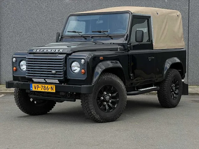 Land rover defender 2.2 d ht 90" xtech | vp-786-n - afbeelding 1 van  26