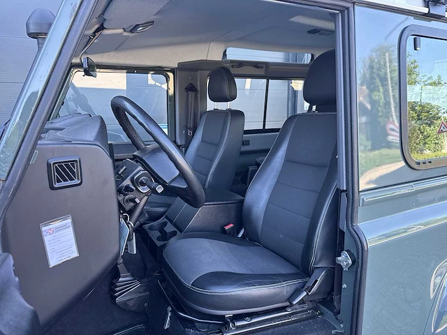 Land rover defender 2.2 d sw 90" keswick green - 4-pers - car 2013 | vgt-61-k i - afbeelding 2 van  32