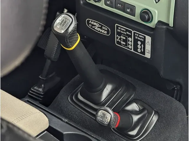 Land rover defender 2.2 td4 heritage limited edition 4-pers | hue 166 | origineel | 1e eig - afbeelding 15 van  38