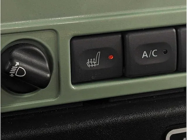 Land rover defender 2.2 td4 heritage limited edition | hue 166 | origineel | 1e eig - afbeelding 7 van  38