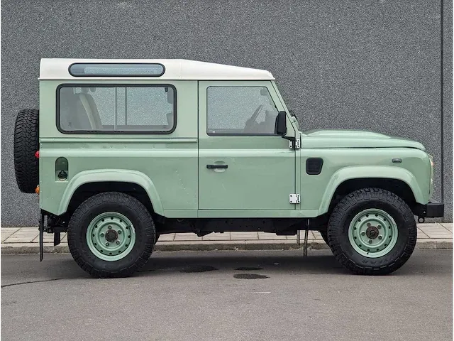 Land rover defender 2.2 td4 heritage limited edition | hue 166 | origineel | 1e eig - afbeelding 10 van  38