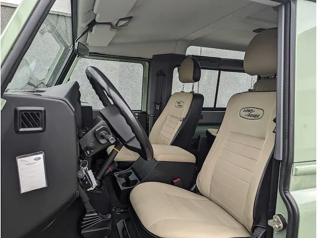 Land rover defender 2.2 td4 heritage limited edition | hue 166 | origineel | 1e eig - afbeelding 33 van  38