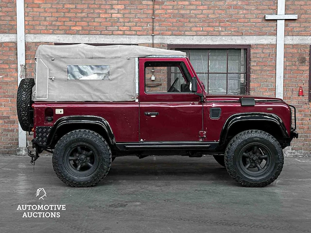 Land rover defender 2.5 td5 ht 90" e (soft + hard top) 122pk 2003, 64-bj-nk youngtimer - afbeelding 41 van  41