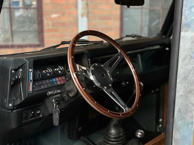 Land rover defender 90 soft top 2.5l 115pk 1993 - afbeelding 10 van  39