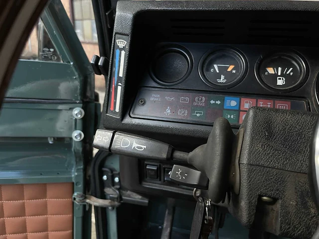 Land rover defender 90 soft top 2.5l 115pk 1993 - afbeelding 16 van  39