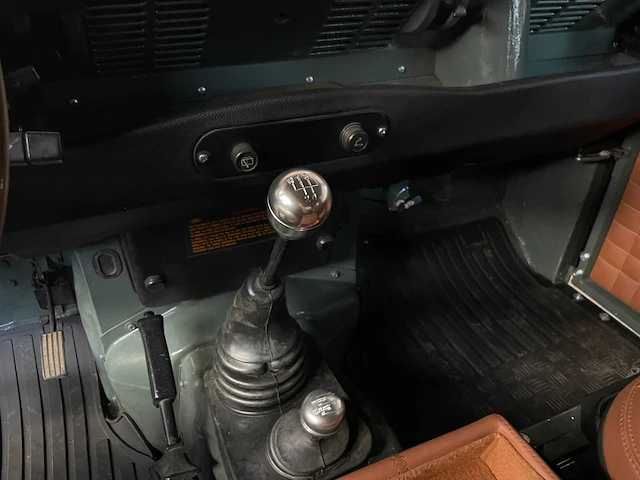 Land rover defender 90 soft top 2.5l 115pk 1993 - afbeelding 18 van  39