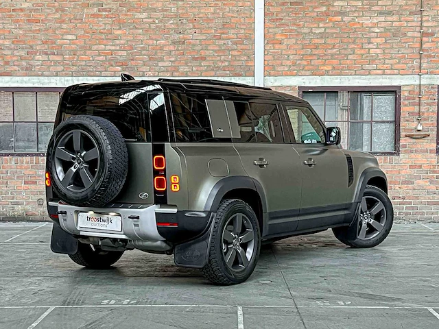 Land rover defender hse 110 241pk 2020, h-341-zv - afbeelding 2 van  46