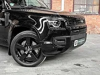 Land rover defender p400e se hybrid 404pk 2023 -fabrieksgarantie- - afbeelding 18 van  60