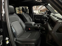 Land rover defender p400e x-dynamic hse 404pk 2024 (fabrieksgarantie) plug-in hybrid - afbeelding 28 van  35