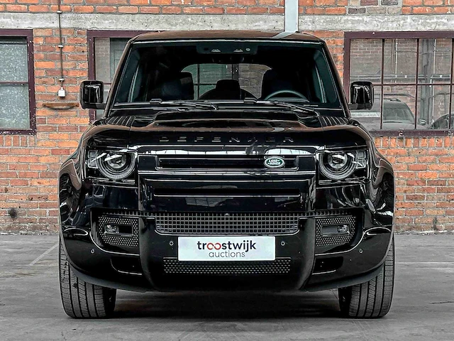 Land rover defender p400e x-dynamic hse 404pk 2024 (fabrieksgarantie) plug-in hybrid - afbeelding 3 van  35