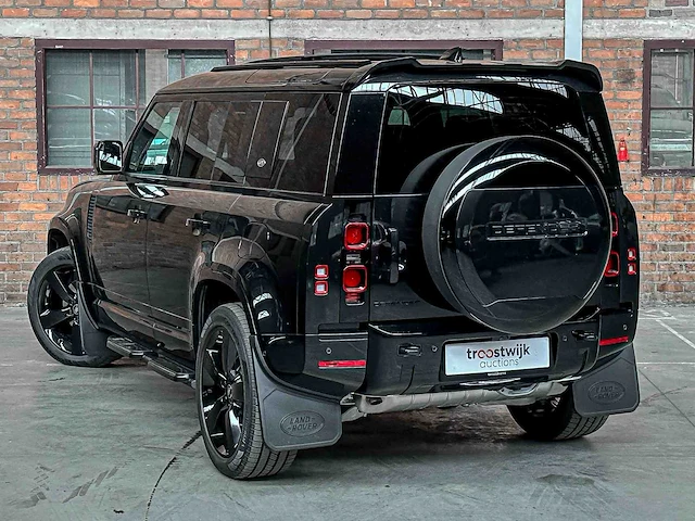 Land rover defender p400e x-dynamic hse 404pk 2024 (fabrieksgarantie) plug-in hybrid - afbeelding 8 van  35