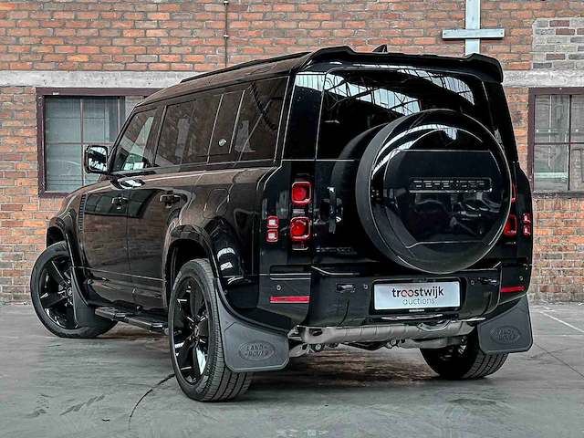 Land rover defender p400e x-dynamic hse 404pk 2024 (fabrieksgarantie) plug-in hybrid - afbeelding 9 van  35