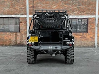 Land rover defender (special vehicle operations svx ‘spectre’ look) 2.5 td5 110 sw g4 122pk 2004 (origineel-nl), 69-nv-zh - afbeelding 9 van  45