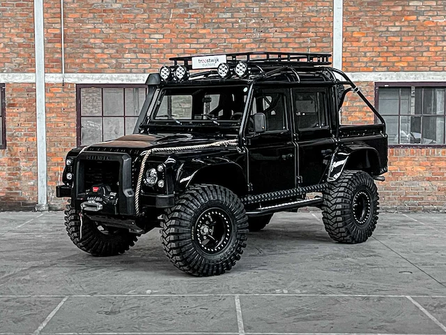 Land rover defender (special vehicle operations svx ‘spectre’ look) 2.5 td5 110 sw g4 122pk 2004 (origineel-nl), 69-nv-zh - afbeelding 23 van  45