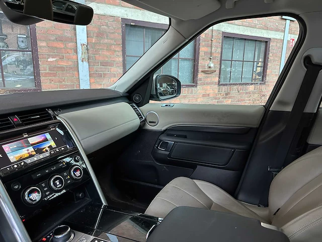 Land rover discovery 2.0 sd4 hse luxury 7p 241pk 2017, ts-094-r - afbeelding 15 van  48