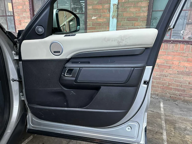 Land rover discovery 2.0 sd4 hse luxury 7p 241pk 2017, ts-094-r - afbeelding 35 van  48