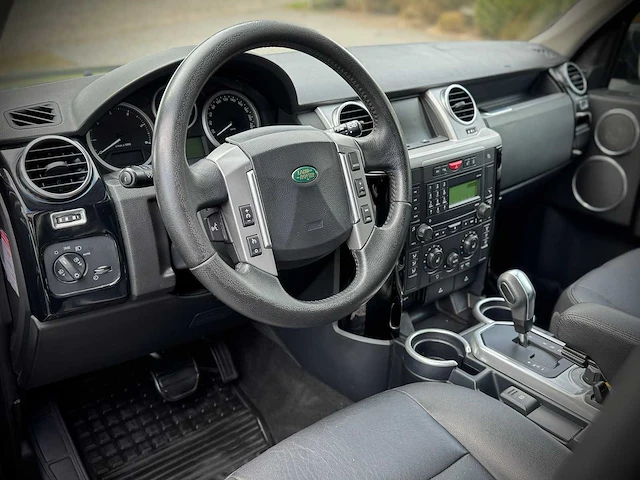Land rover discovery 2.7 tdv6 hse origineel nederlands nap 06-xj-hf - afbeelding 2 van  44