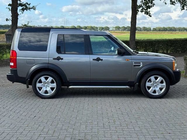 Land rover discovery 2.7 tdv6 hse origineel nederlands nap 06-xj-hf - afbeelding 41 van  44
