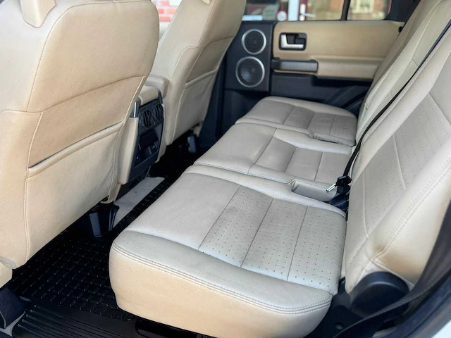 Land rover discovery 3 4.4 v8 hse 63-hps-6 - afbeelding 10 van  34