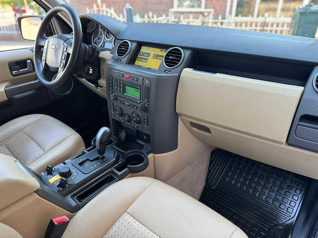 Land rover discovery 3 4.4 v8 hse 63-hps-6 - afbeelding 14 van  34
