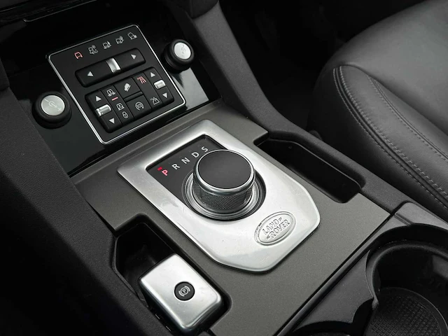 Land rover discovery 3.0 sdv6 hse lux. ed , ; kf-384-t - afbeelding 6 van  33