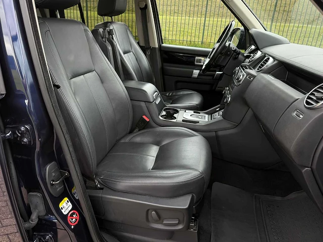 Land rover discovery 3.0 sdv6 hse lux. ed , ; kf-384-t - afbeelding 29 van  33