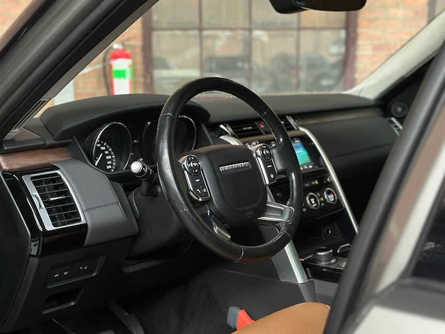 Land rover discovery 3.0 td6 first edition 7p. 258pk 2017, nt-499-k - afbeelding 9 van  41