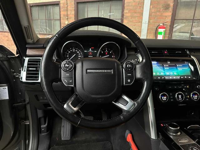 Land rover discovery 3.0 td6 first edition 7p. 258pk 2017, nt-499-k - afbeelding 10 van  41