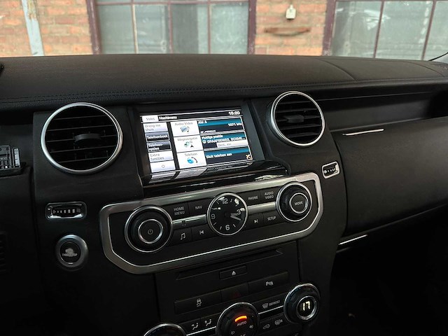 Land rover discovery 4 3.0 sdv6 se hse 256pk 2015, vnj-87-t bedrijfswagen - afbeelding 26 van  52